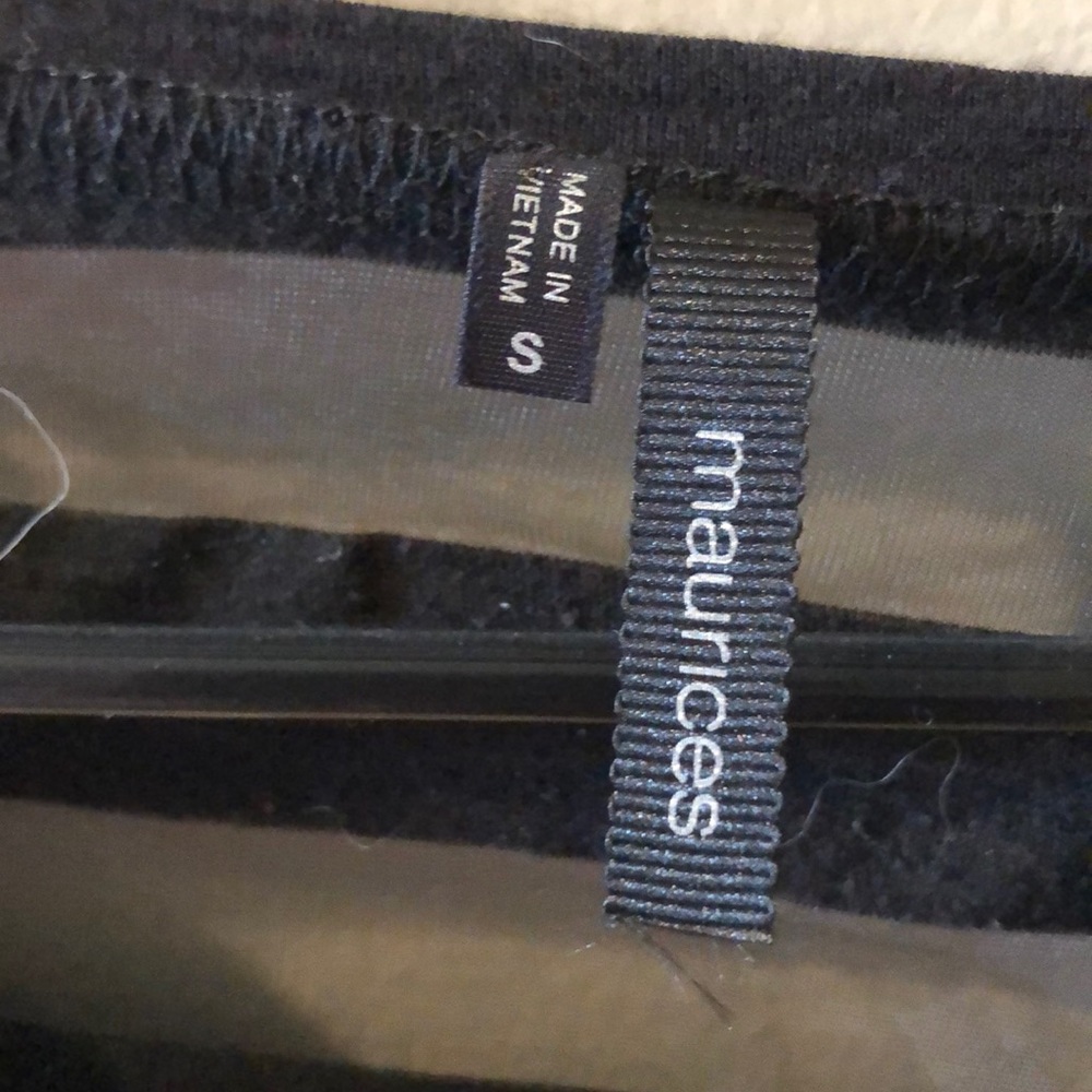 Top - Picture 3 of 3